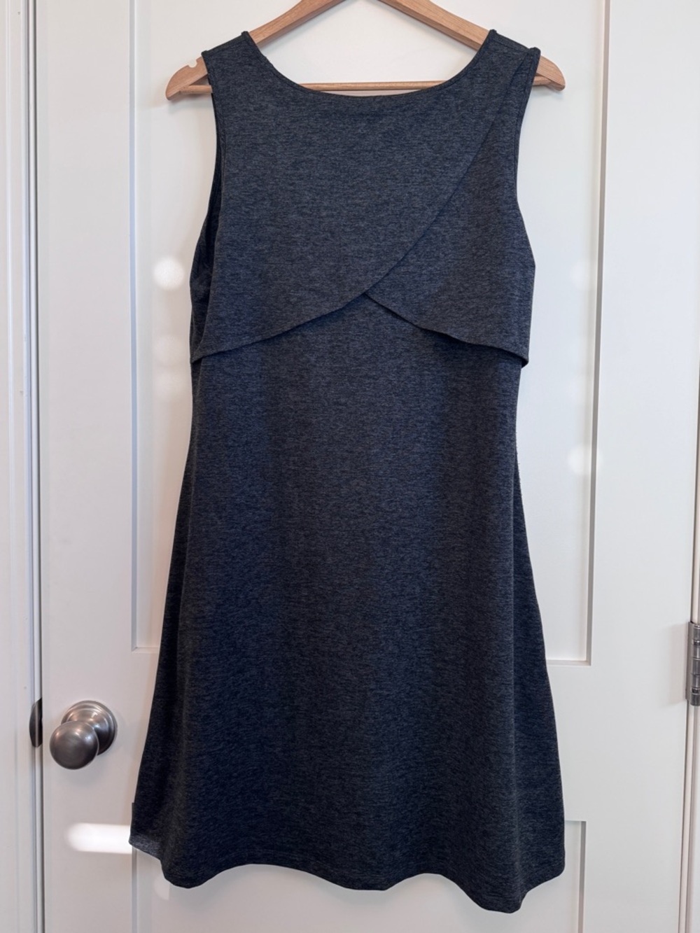 Patagonia L Sleeveless Crossover Back Dress Charcoal Mini A-Line - Picture 3 of 4